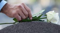 Newgrave.jpg Paying his respects…