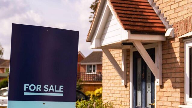 <p class="contextmenu internal_Caption">A casual conversation with a tourist abroad showed Áilín Quinlan that the housing crisis is not unique to Ireland</p> <p class="contextmenu internal_Caption">A casual conversation with a tourist abroad showed Áilín Quinlan that the housing crisis is not unique to Ireland</p>