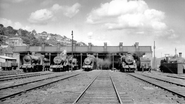 <p>Steam trains at Kent Station in July, 1953. Readers today recall their memories of rail travel, and Jo Kerrigan remembers the big gates labelled with Isteach and Amach</p> <p>Steam trains at Kent Station in July, 1953. Readers today recall their memories of rail travel, and Jo Kerrigan remembers the big gates labelled with Isteach and Amach</p>