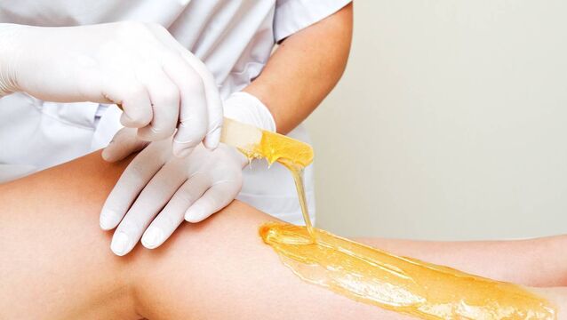 <p>Some women insist on waxing from the knee down and like to tell themselves they have no hairs on the thigh - I don’t see the logic in that, says Emer. </p> <p>Some women insist on waxing from the knee down and like to tell themselves they have no hairs on the thigh - I don’t see the logic in that, says Emer. </p>