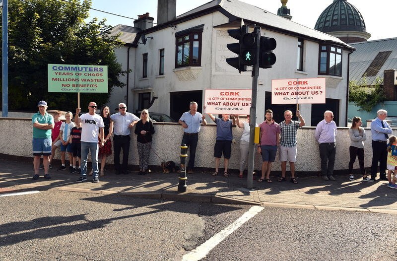 Protestors at Dennehy's Cross and along Wilton road last week.Picture: Eddie O'Hare Protestors at Dennehy's Cross and along Wilton road last week.Picture: Eddie O'Hare