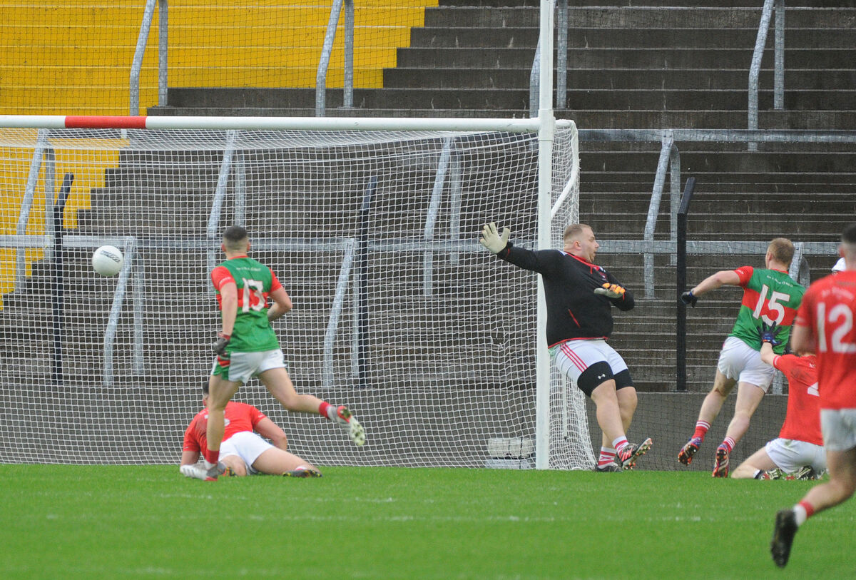 Billy Dunne of Fr O' Neill's scores a goal against Blarney in the Bon Secours Cork JBFC final at Páirc Uí Chaoimh. Picture Denis Minihane. Billy Dunne of Fr O' Neill's scores a goal against Blarney in the Bon Secours Cork JBFC final at Páirc Uí Chaoimh. Picture Denis Minihane.