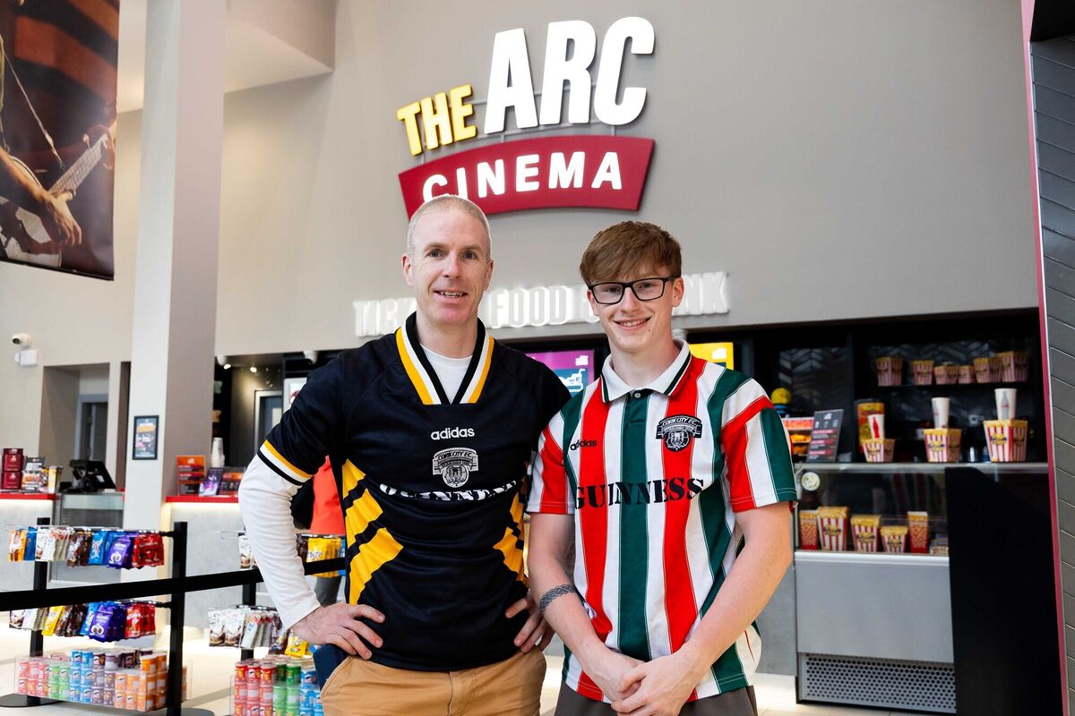 Alan O’Carroll, Shandon and Luke Telford, Ballincollig, at the ARC Cinema for a sold out event on the big screen streaming Cork City v Derry City. Picture: Alison Miles
Alan O’Carroll, Shandon and Luke Telford, Ballincollig, at the ARC Cinema for a sold out event on the big screen streaming Cork City v Derry City. Picture: Alison Miles