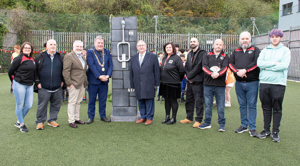 At the switching on of the new floodlights at Blackpool Community Centre recently were Jenny McSweeney, Frank Leahy, Ken O’Flynn TD, Lord Mayor Cllr Dan Boyle, Noel O’Flynn, Ber Daly, Cllr Brian McCarthy, Greg Aherne, Liam O’Rourke and Mark Barry. At the switching on of the new floodlights at Blackpool Community Centre recently were Jenny McSweeney, Frank Leahy, Ken O’Flynn TD, Lord Mayor Cllr Dan Boyle, Noel O’Flynn, Ber Daly, Cllr Brian McCarthy, Greg Aherne, Liam O’Rourke and Mark Barry.