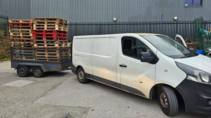 Cork motorist stopped for dangerously loaded trailer Cork motorist stopped for dangerously loaded trailer