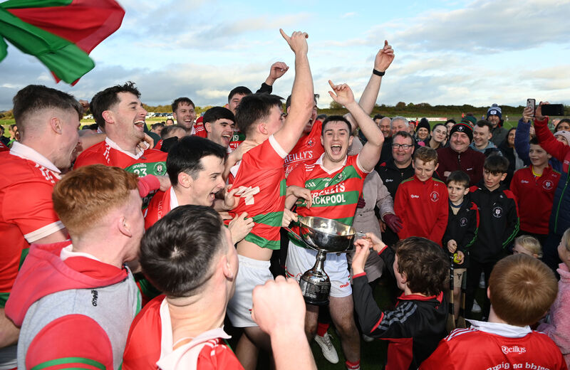 Carrig Na BhFear captain Tadhg O'Donoghue and players with the Jim Ryan cup after defeating Erin's Own in the Michael O'Connor Motor Factors East Cork J'A'FC final at Ballinacurra. Picture; Eddie O'Hare Carrig Na BhFear captain Tadhg O'Donoghue and players with the Jim Ryan cup after defeating Erin's Own in the Michael O'Connor Motor Factors East Cork J'A'FC final at Ballinacurra. Picture; Eddie O'Hare