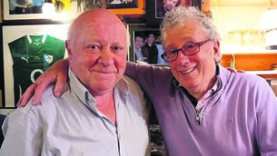 <p class="contextmenu internal_Caption">KEEPER OF THE FLAME: John Arnold (left) with Billy Keane in John B Keane’s pub in Listowel</p> <p class="contextmenu internal_Caption">KEEPER OF THE FLAME: John Arnold (left) with Billy Keane in John B Keane’s pub in Listowel</p>